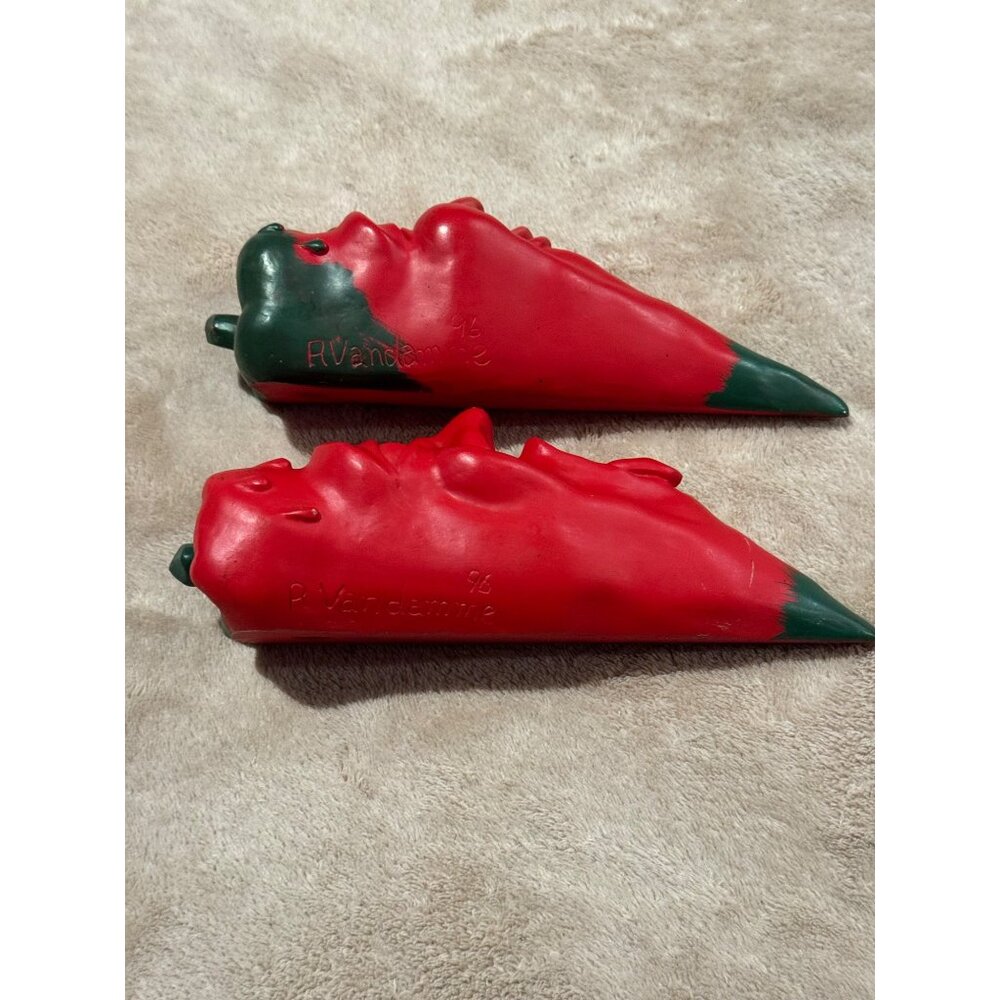 Red Chili Pepper Anthropomorphic Faces Signed By Artist R. Vandamme 1996… - Picture 12 of 15